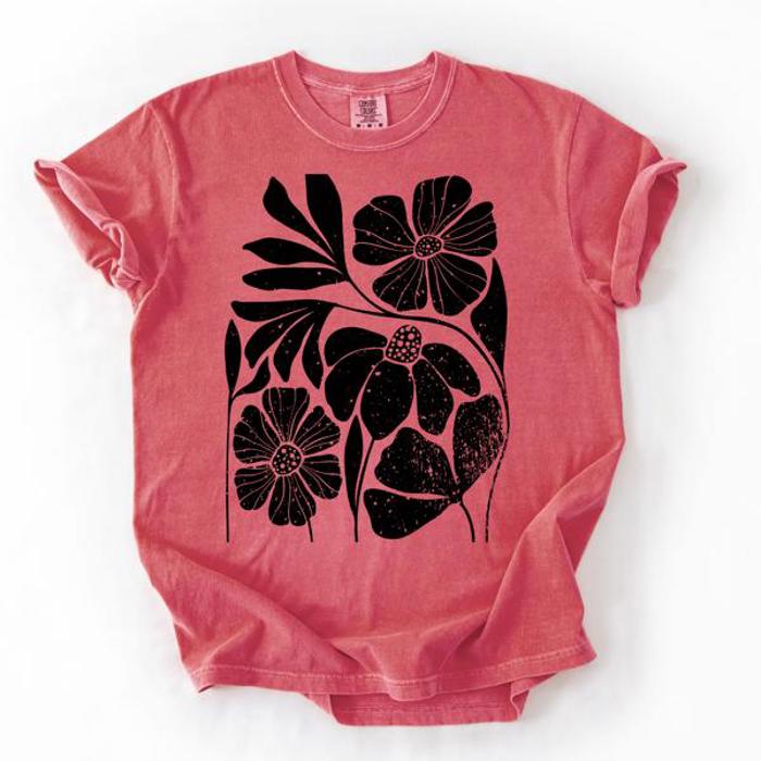 Black Floral Tee, Comfort Colors Crewneck T-Shirts for Women, Graphic Tee Cotton Tee