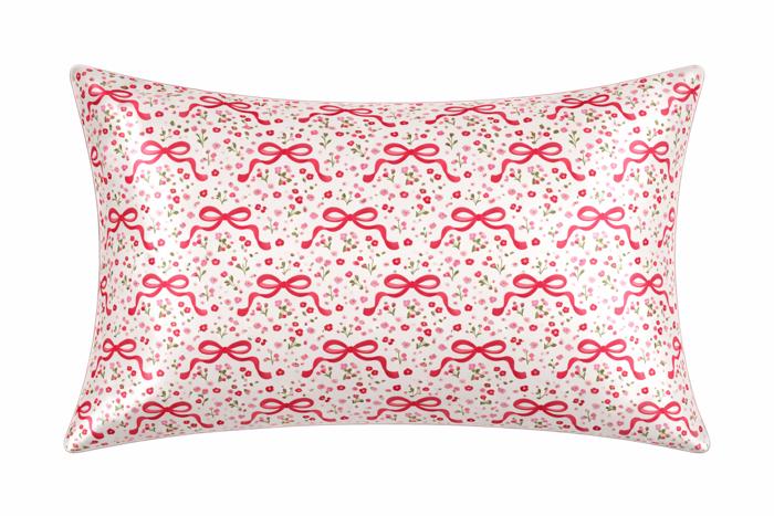 Giftable Red Blossom Satin Pillowcase