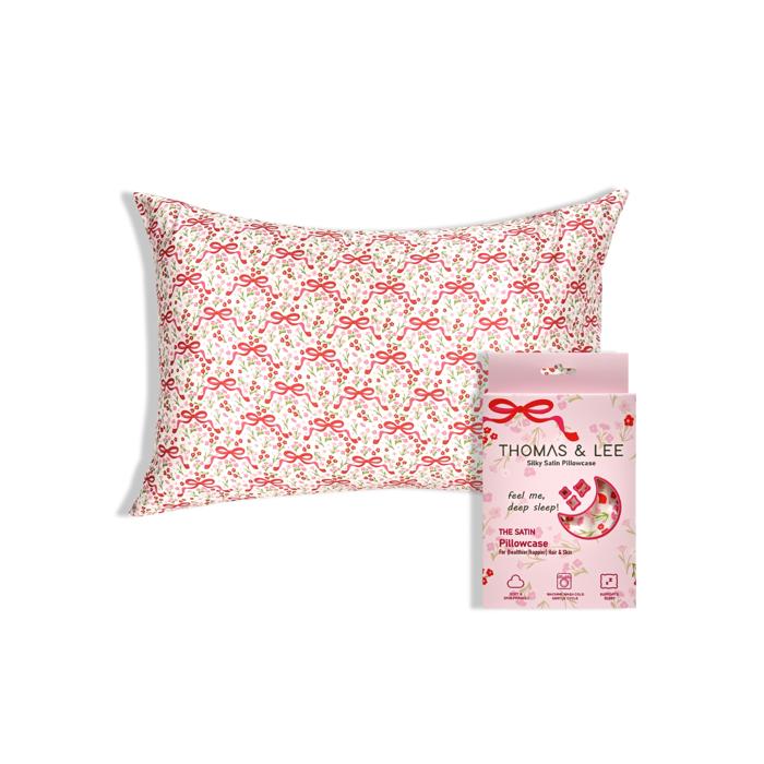 Giftable Red Blossom Satin Pillowcase