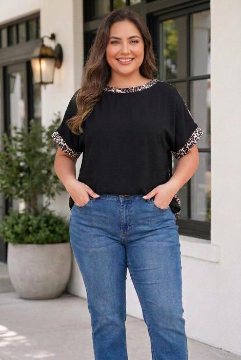 Belen Patchwork Loose PLUS Tee