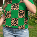 Cattleya Checkered Short Sleeve PLUS Sweater
