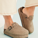Parchment Size 7 Charli Closed toe Platform Slippers
