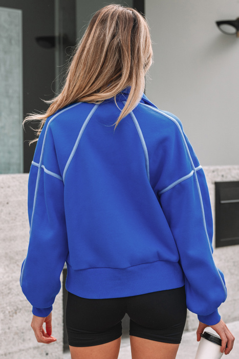 Clover Exposed Seam Chic Sweatshirt
