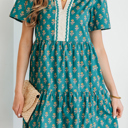  Clover Short Sleeve Floral Dress