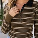  Connee Ribbed Knit Collar Sweater