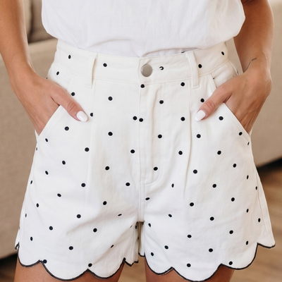 Elise Embroidered Scallop Hem Shorts