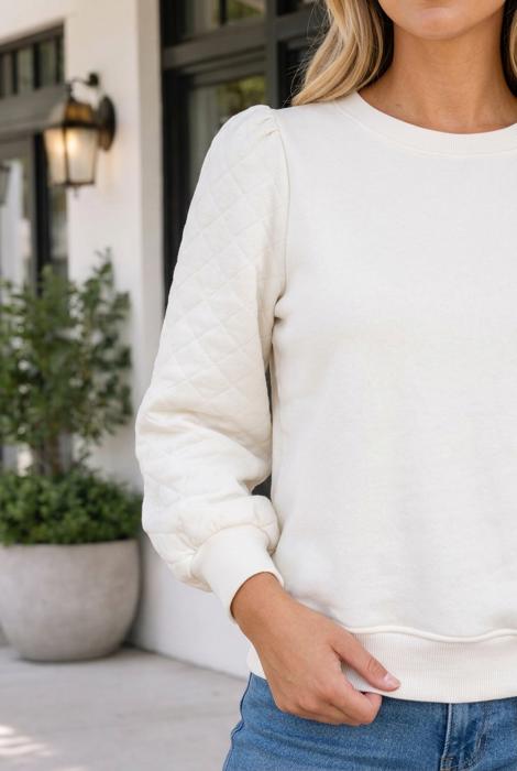 Evelena Puff Sleeve Pullover