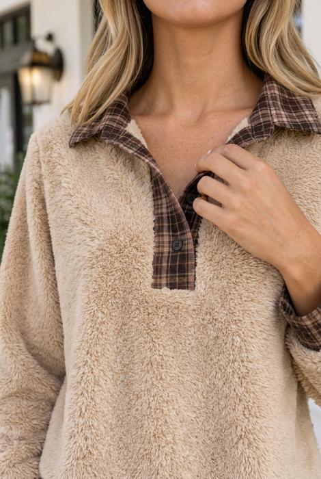 Evelyn Collar Front Fleece Pullover