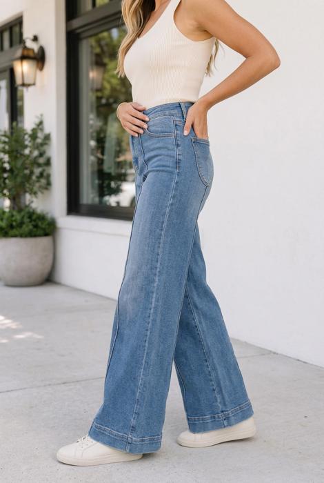 Gabriella Detail Flare Leg Jeans
