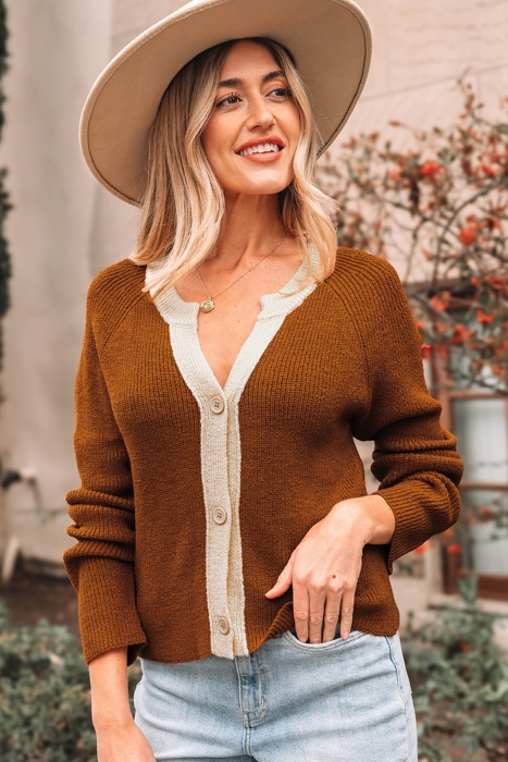 Gabriella Knit Neckline Short Cardigan