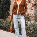  Gabriella Knit Neckline Short Cardigan