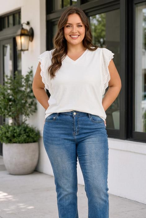 Gillian Short Sleeve PLUS Tee