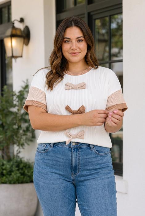 Isabela Applique Ribbed PLUS Top