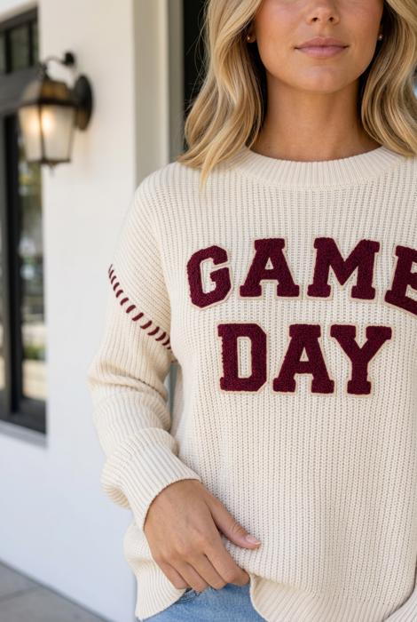 Jazmine Letter Print Pullover Sweater