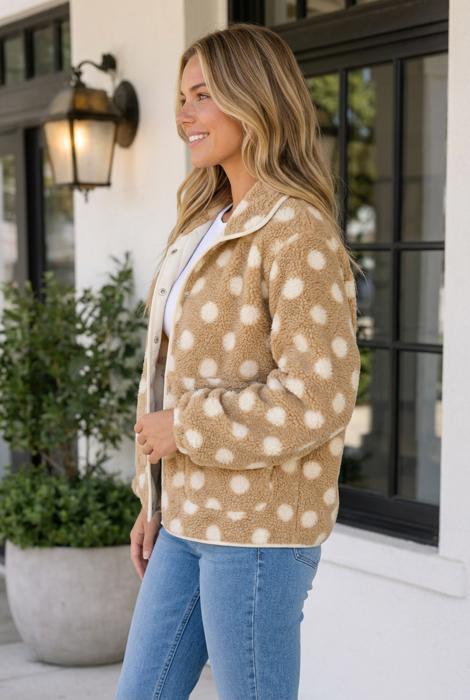 Juliah Placket Shift Silhouette Jacket