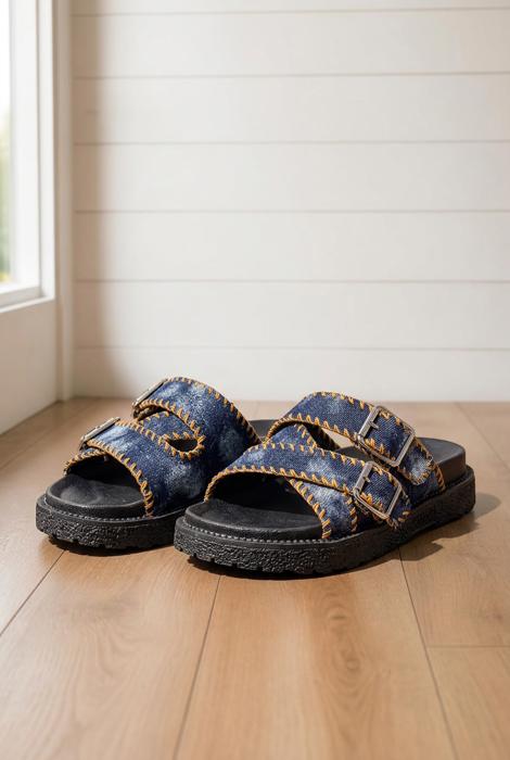 Kendra Out Retro Slippers