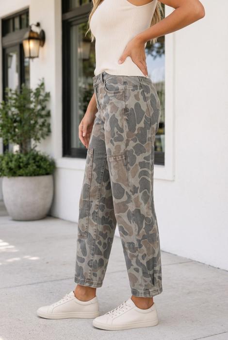 Kirstyn Patch Detail Casual Jeans
