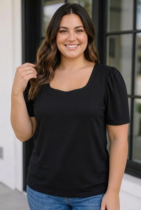 Kristen Short Sleeve PLUS Top