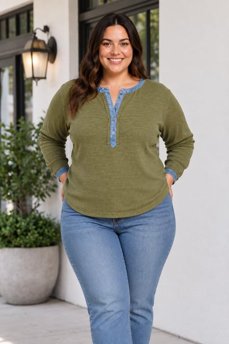 Laurah Oversized Fit Blouse Long Sleeve PLUS Top