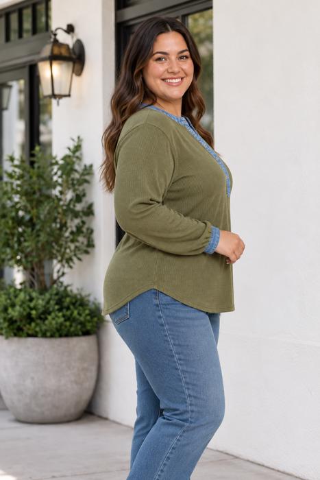 Laurah Oversized Fit Blouse Long Sleeve PLUS Top