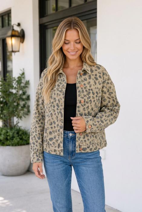 Maci Detail Down Jacket