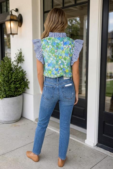 Mara Flutter Sleeve Blouse