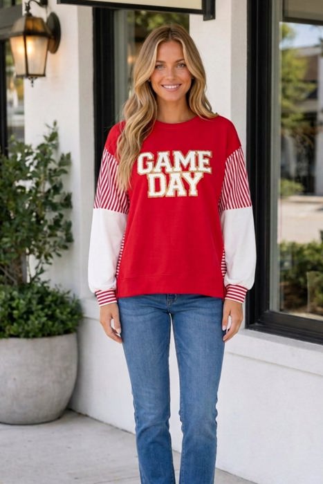 Melany Game Day Graphic Pullover