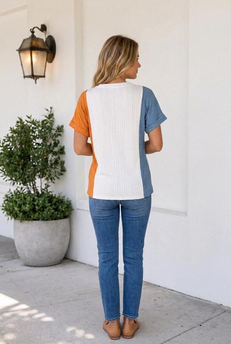 Melinda Light Loose Fit Top