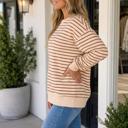  Normah Detail Baggy Sweatshirt