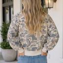  Retro Camo Casual Collar Pullover