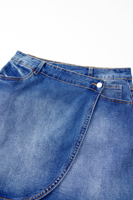 Renamara Crossed Waist Mini Skirt
