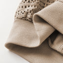  Rheaissa Seam Ribbed Trim Sweatshirt