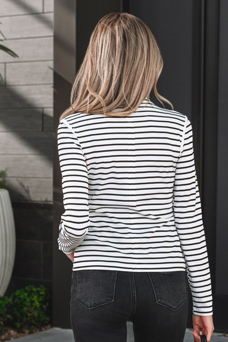 Samira Sleeve Slim top Long Sleeve Top