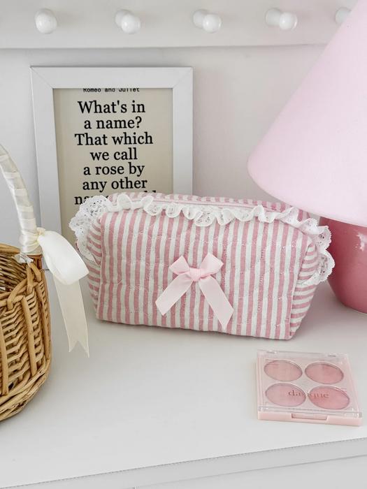 Lace Trim Stripe Quilted Makeup Bag