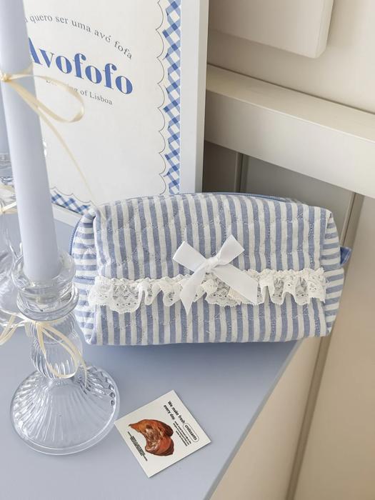 Lace Trim Stripe Quilted Makeup Bag