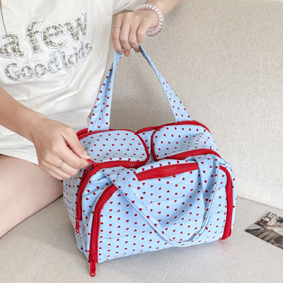 Quilted Heart Print Travel Cosmetic Organizer Bag