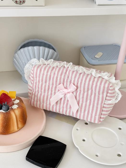 Lace Trim Stripe Quilted Makeup Bag