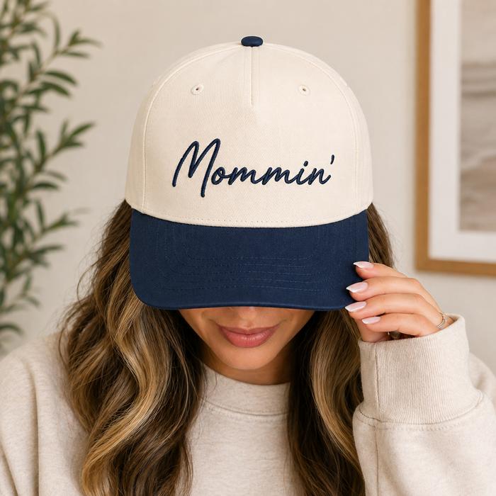 Embroidered  Mommin' Baseball Cap