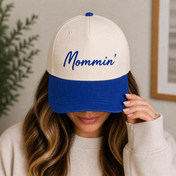 Embroidered  Mommin' Baseball Cap