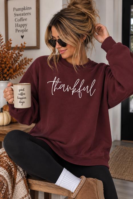 Thankful Sweatshirt, Thanksgiving Sweatshirt for Women, Fall Crewneck, Cozy Autumn Sweatshirt, Minimalist Thankful Shirt, Fall Gift