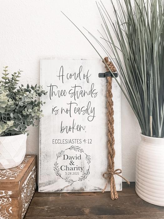 A Cord Of Three Strands Sign, A Cord of 3 Strands, Ecclesiastes 4:9-12, Wedding Ceremony Sign, Unity Ceremony Sign, Rustic Wedding Gift