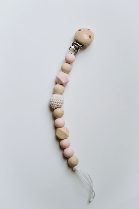 Nora Pacifier Clip