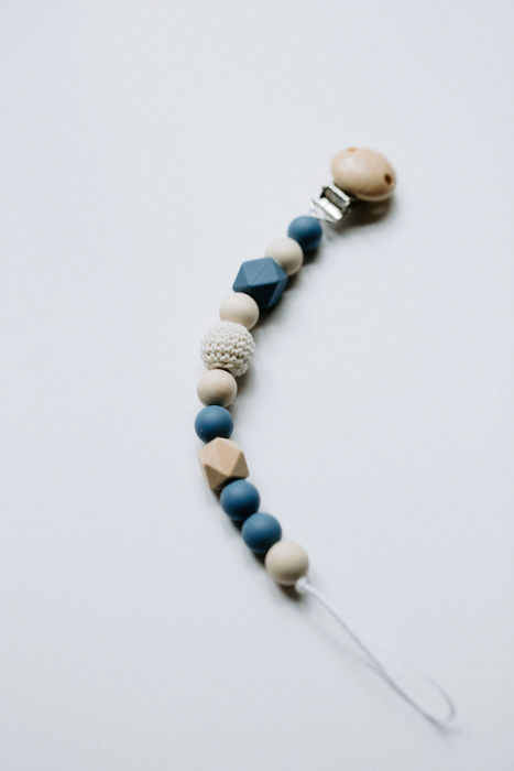 Nora Pacifier Clip