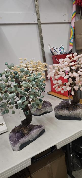 Jade Crystal Tree  18" Tall